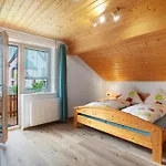 Penzion Gaestehaus Hanni 3*
