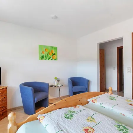 Gaestehaus Hanni 3* 토트무스