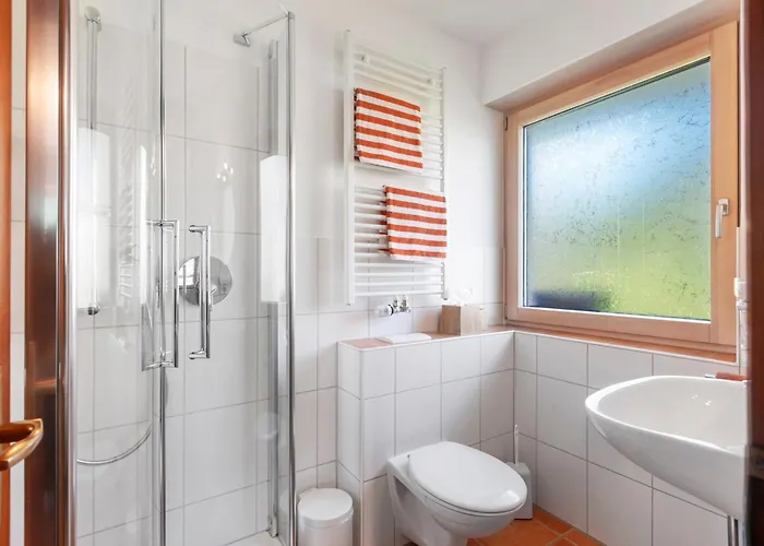 Gaestehaus Hanni 3* 托特莫斯