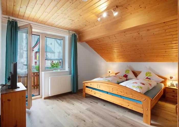 Gaestehaus Hanni 招待所 托特莫斯